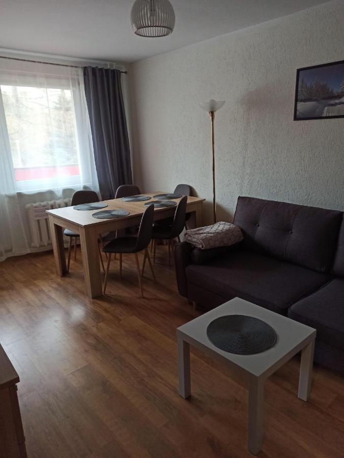 Apartamenty Jola ชกลาร์สกา ปอเรมบา ภายนอก รูปภาพ